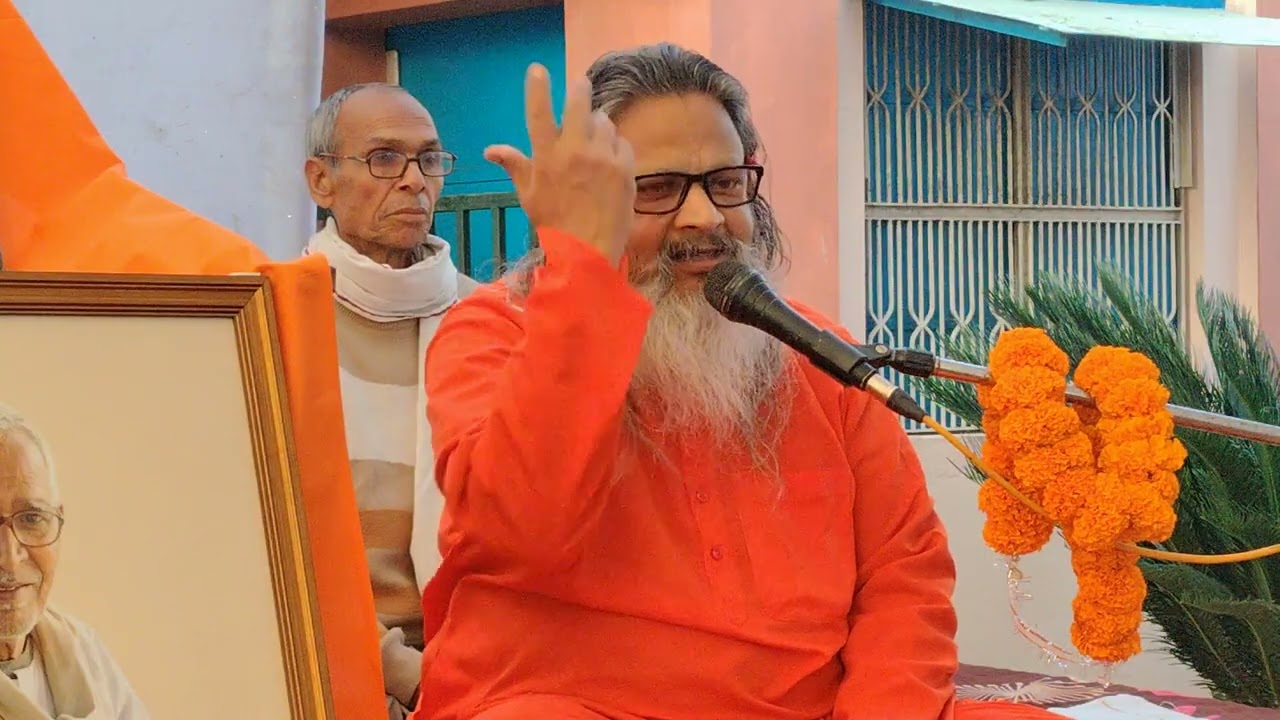 बेटा बेटी के रहते .मृत पिता .को डोम चंदा लगा कर किया संस्कार बच्चे को पढ़ा कर विद्वान बनाना गलत है