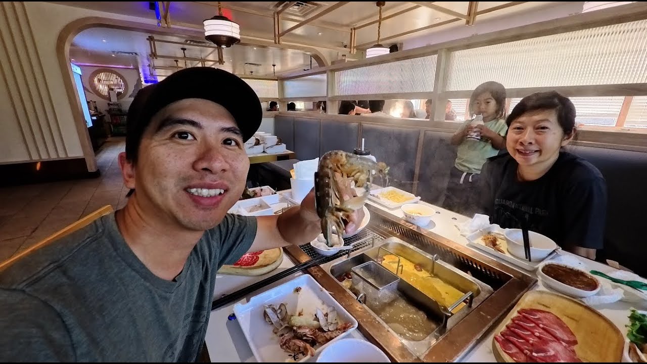 Our Absolute Favorite Seafood All-You-Can-Eat Hotpot!