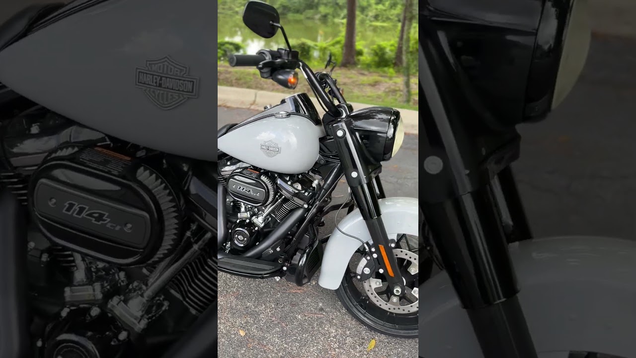 2025 Harley-Davidson® FLHRXS - Road King® Special
