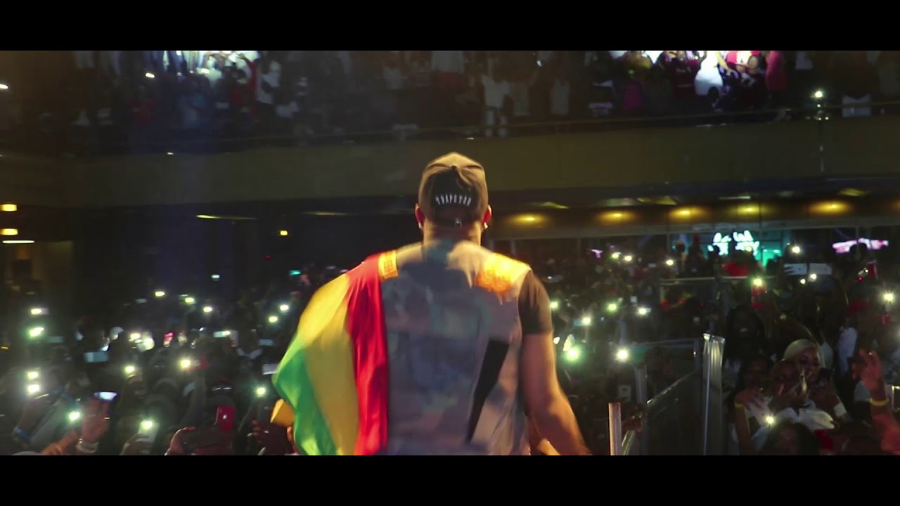 Ginimbi All white parties Ft Davido live in Zimbabwe