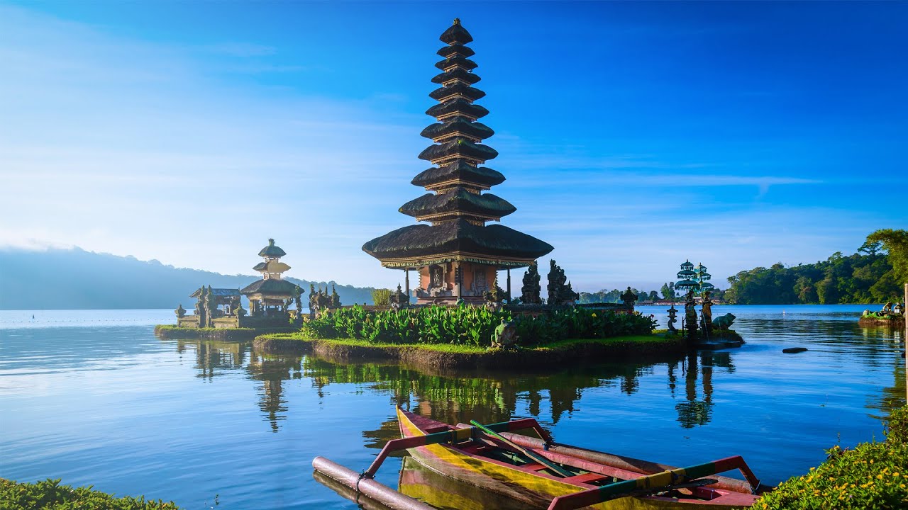 Relaxing Bali Instrument Music (Degung Bali)
