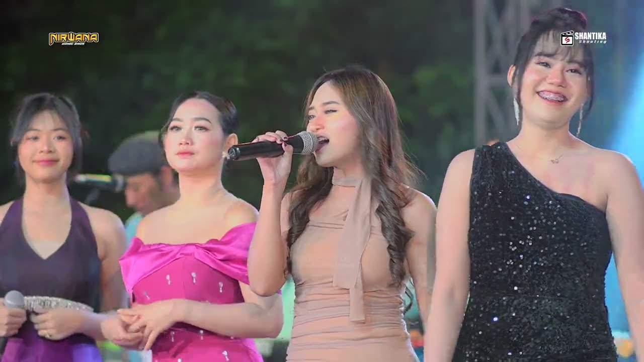 tia monica - All Artis Nirwana Live In HM MUSIC