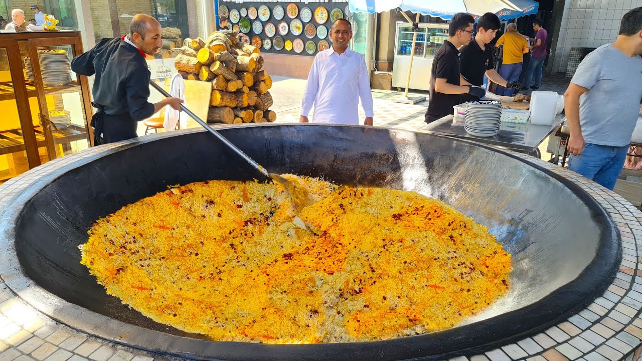 Street Food in Uzbekistan | 4000 KG Plov | Biggest Pulao Making in Tashkent | Mubashir Saddique