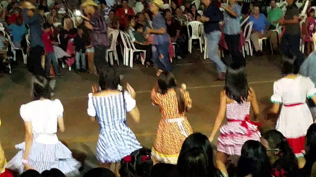 Quadrilha Junina Escola Tiradentes | Festa Completa 🎉💃
