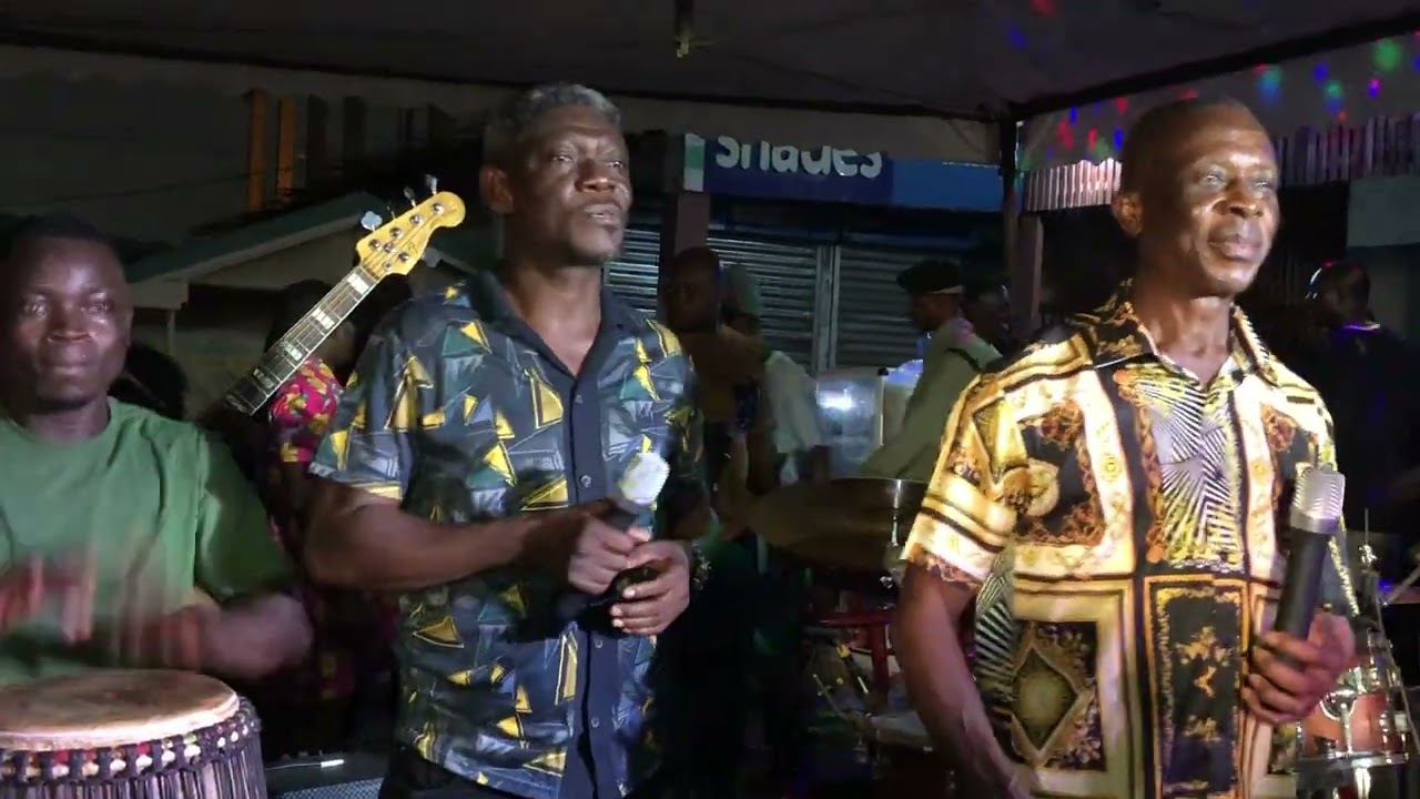 AGYA KOO SHAKES OFANKOR 😂❤️❤️ LEGENDARY PERFORMANCE NO TWO WAYS LEGEND 