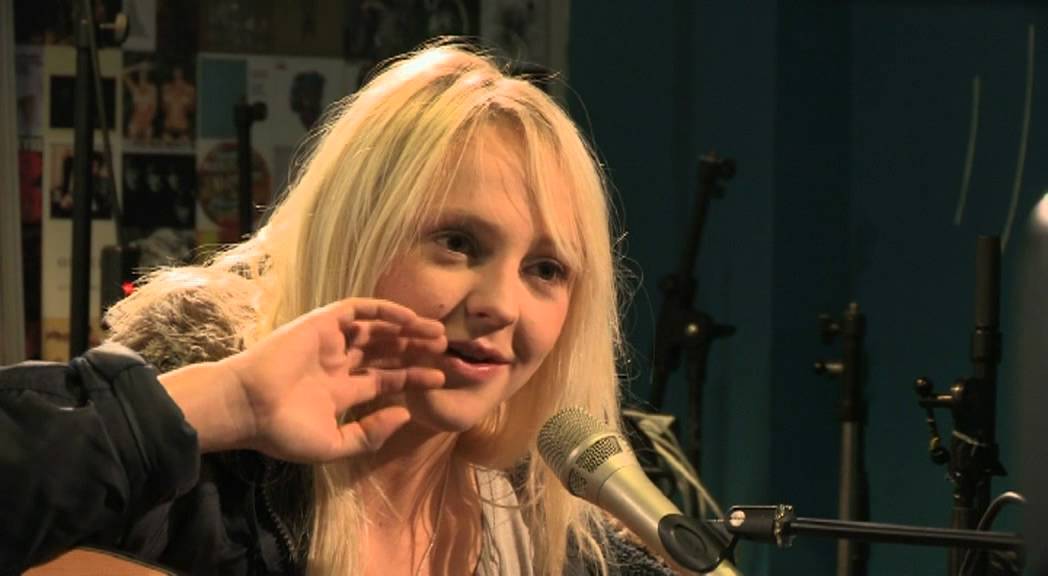 Laura Marling interview BBC 6 Music Lauren Laverne Show 2011
