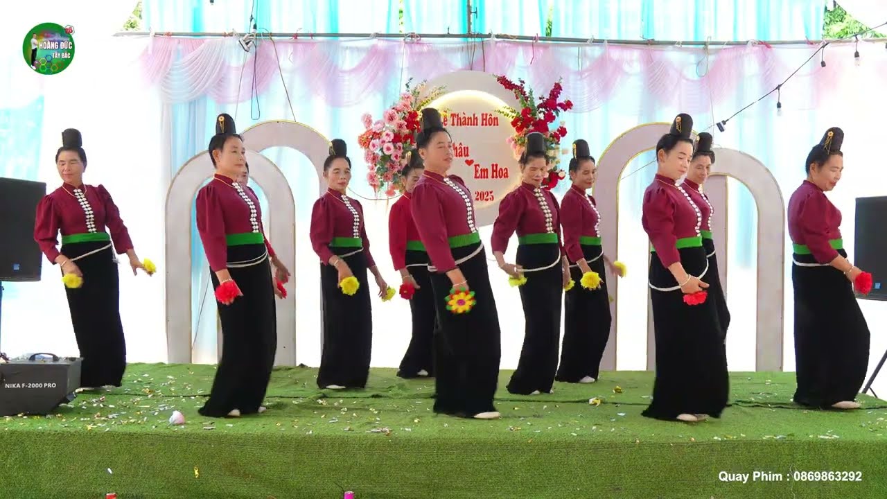 MÚA TÌNH EM BÊN SUỐI HOA  - ĐỘI MÚA HỘI CAO TUỔI - MINH CHÂU & EM HOA - BẢN LẠNH - XÃ THUẬN CHÂU