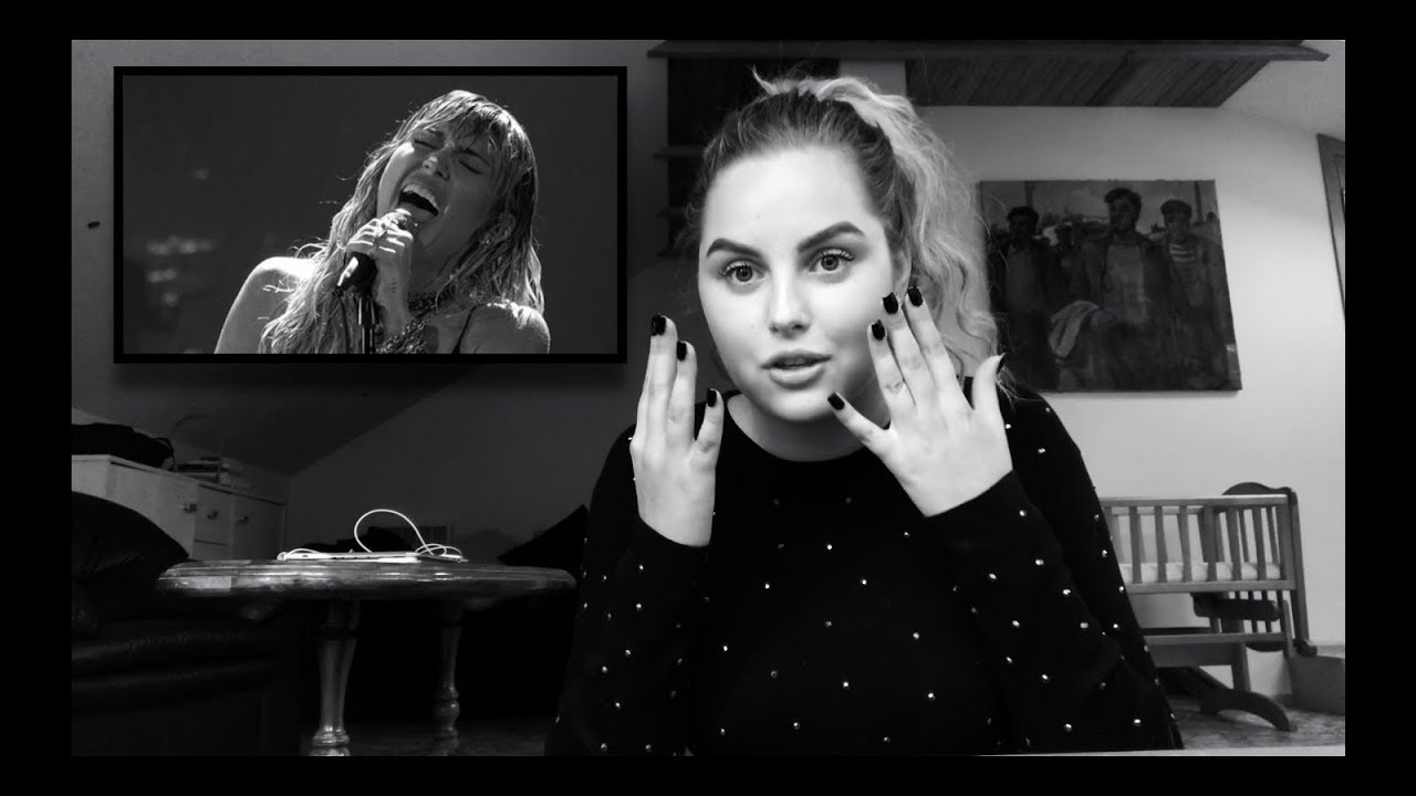 Miley Cyrus - Slide Away (VMA Live Performance) | REBEKA LUIZE BUDLEVSKA