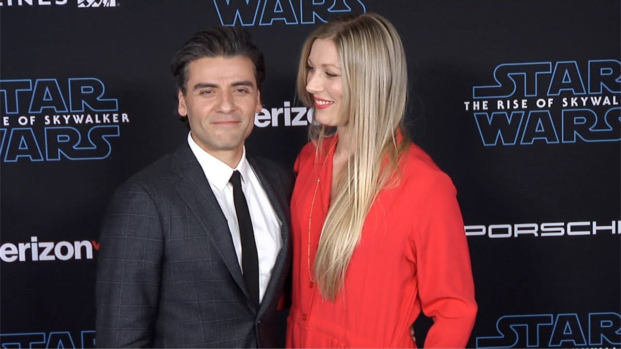 Oscar Isaac and Elvira Lind &ldquo;Star Wars: The Rise of Skywalker&rdquo; World Premiere Blue Carpet