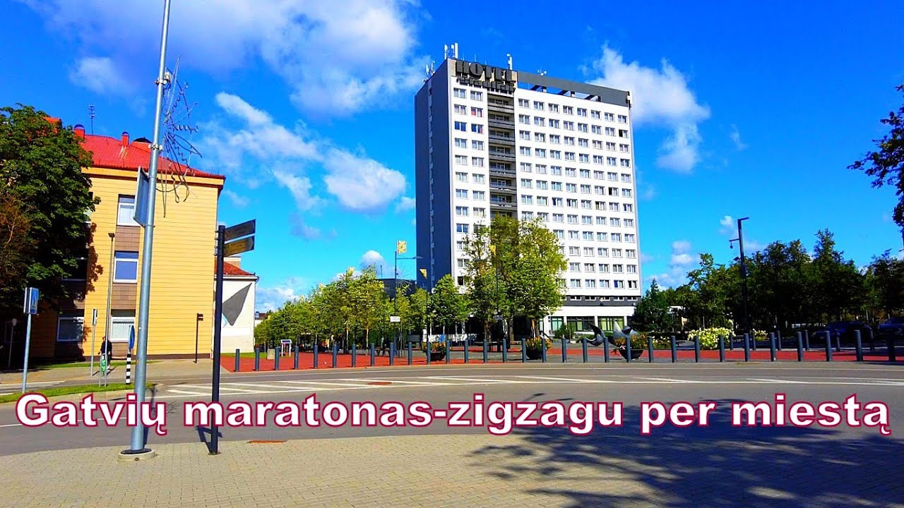A street marathon-zigzagging through the city