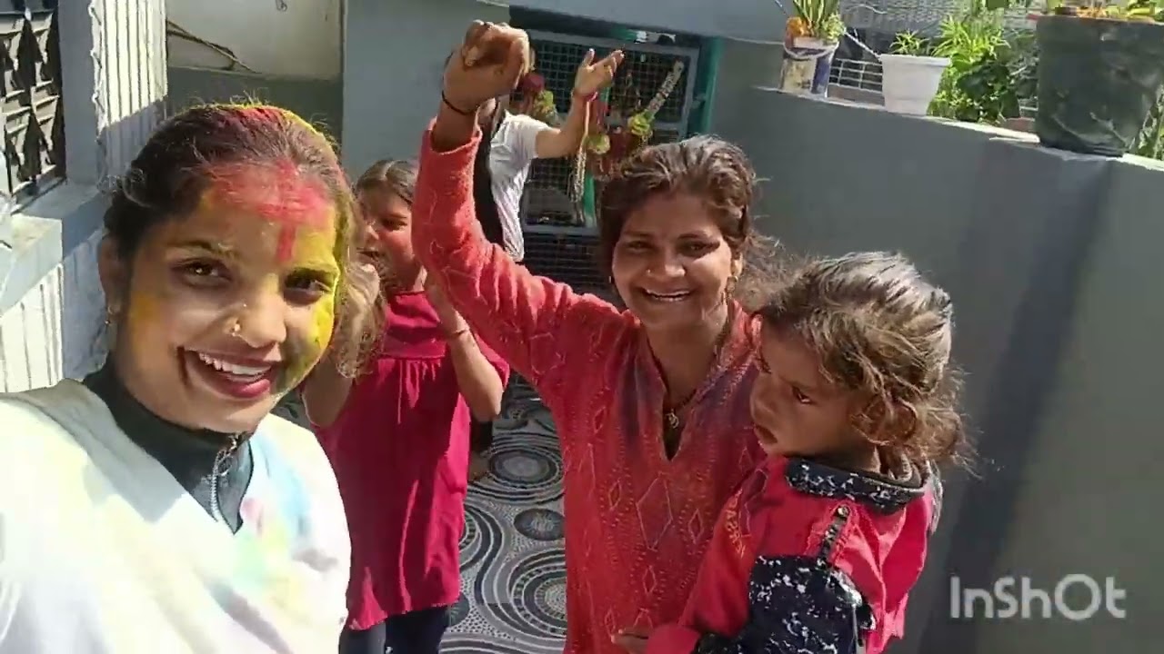 Happy holi 🫟😊 my video like comment 💗🎊 sher 🎈