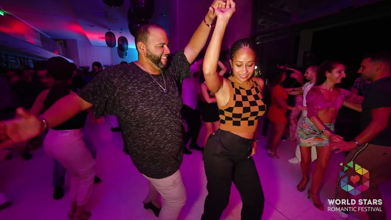 Alex & Desiree - Bachata Social at World Stars Romantic Festival 2022 💕