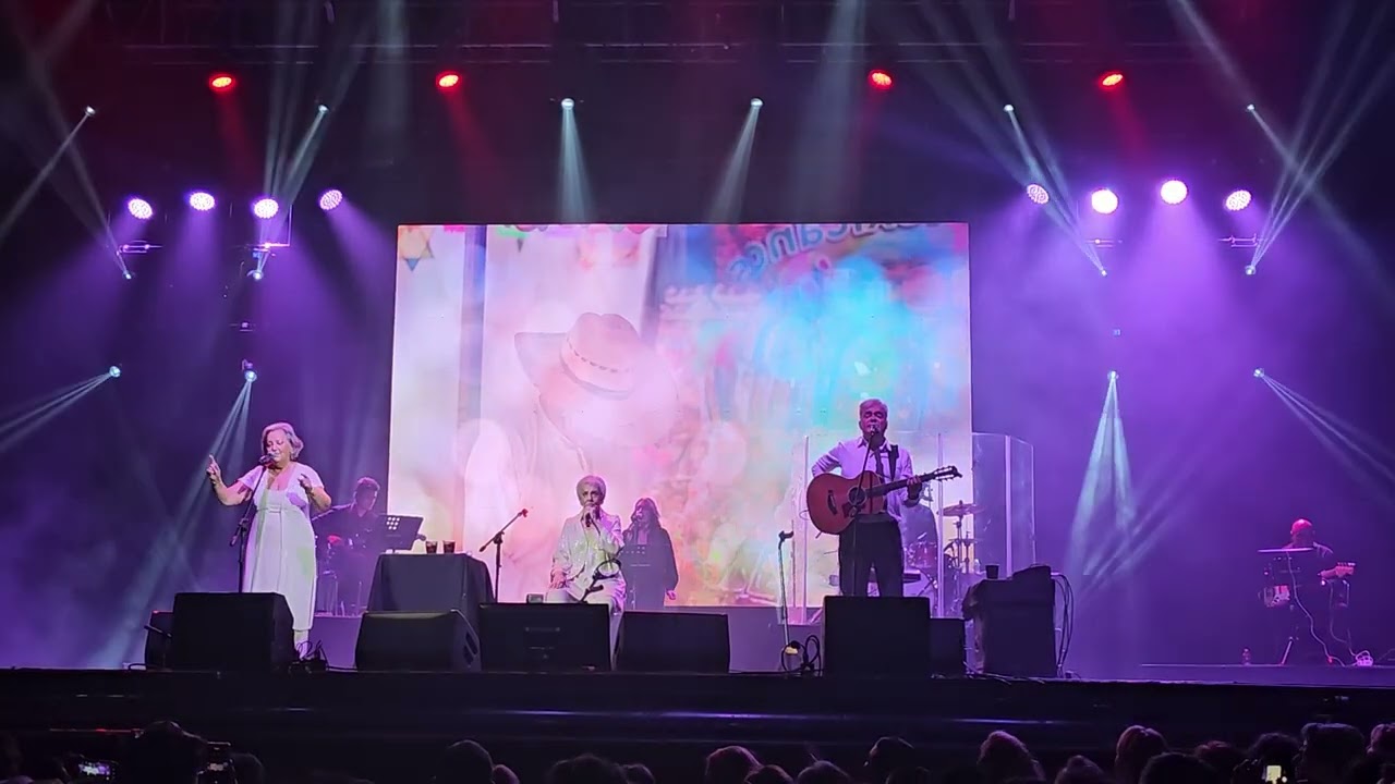 El Consorcio - El vendedor (07 Octubre 2023, Teatro Metropolitan)