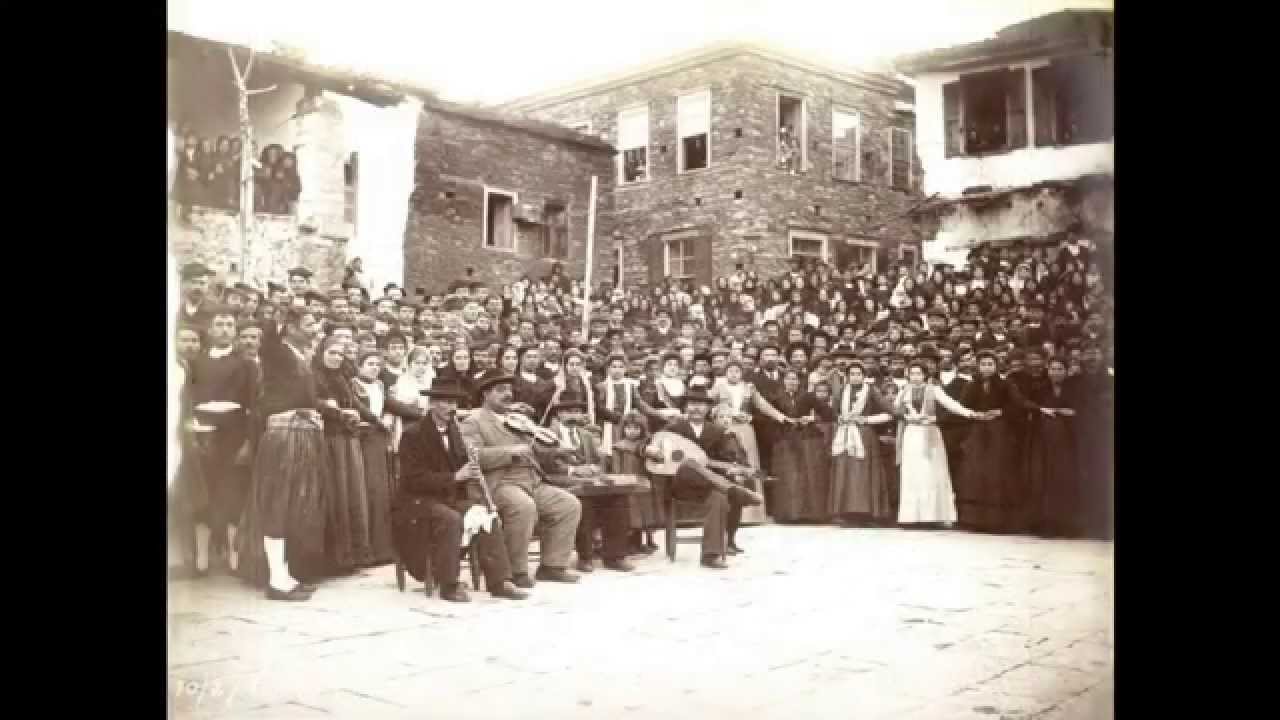 ΚΛΩΣΣΑ ΤΑ ΠΟΥΛΙΑ & ΜΠΑΛΟΣ 