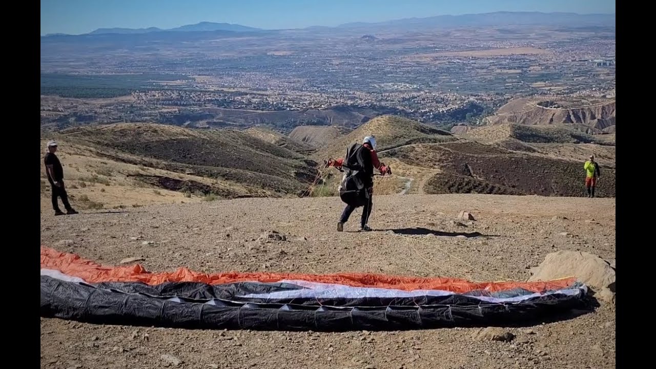 MI Primer vuelo en parapente, cenes de la vega. Javi Karma