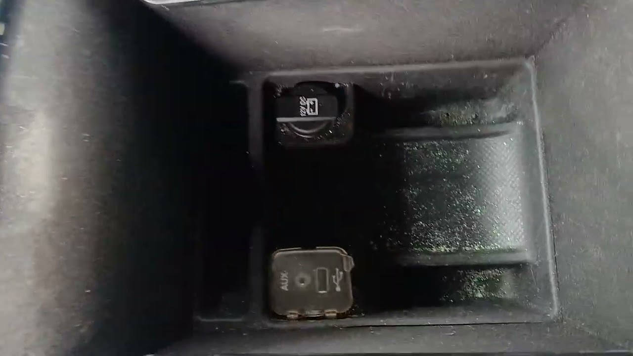 Where Are the AUX & USB Ports? – Chrysler 300 (2011–2023) | Media Input Locations
