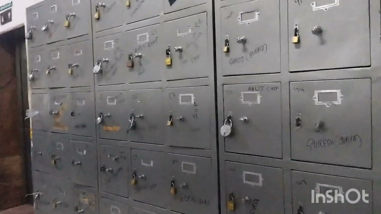 Aaj ka din Apne restaurant se