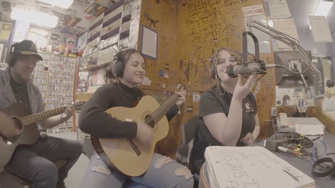 Seven Asterisk - Falling (Acoustic Live)