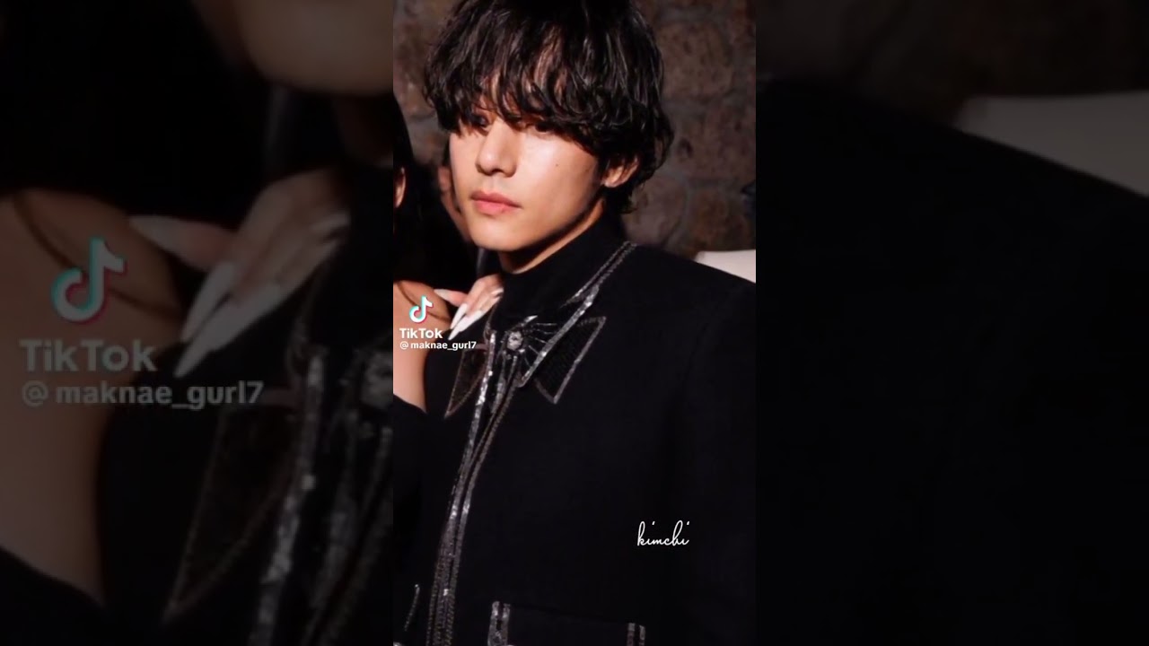 taehyung with Nichapat suphap editor of vogue thailand ❤️
