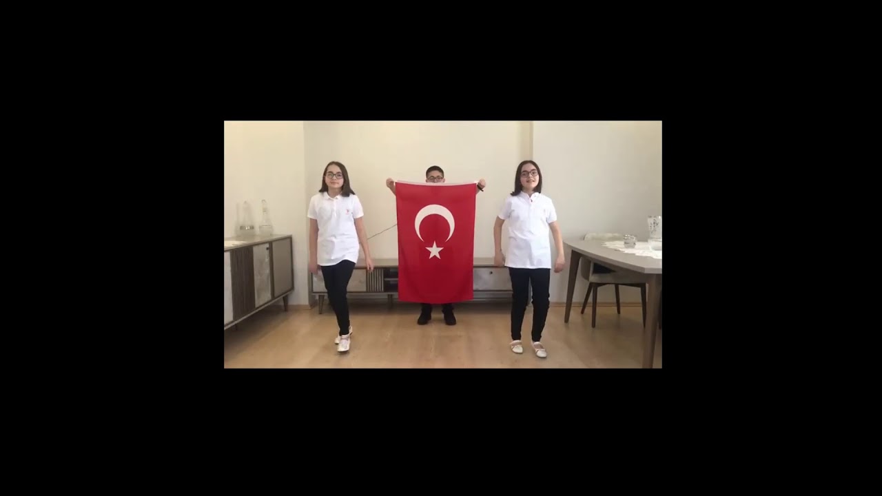 19 Mayıs halk oyunları ekibi gösterisi Neslihan Duygu öğretmen