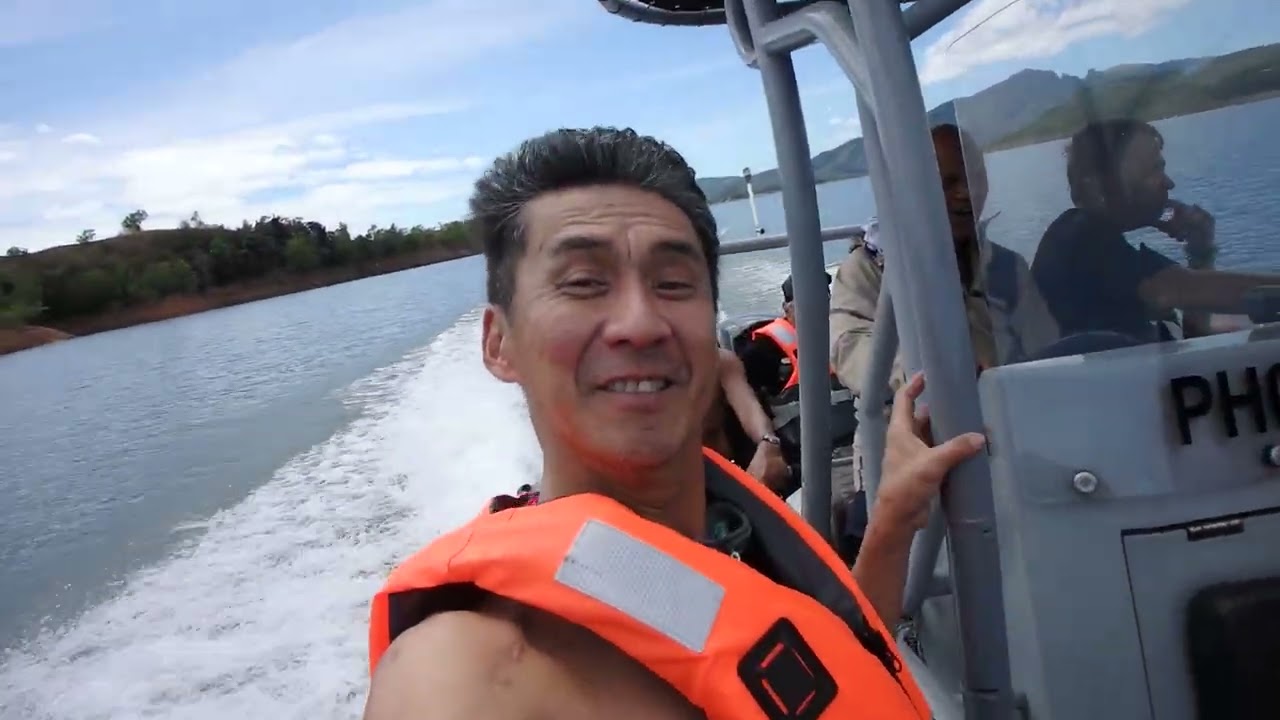 Powerboating at Pantabangan Dam 2/10/26