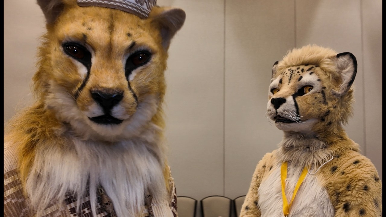 Poaching Realistic Furries at FWA; Fursuit Mingle Photo and More | 2025