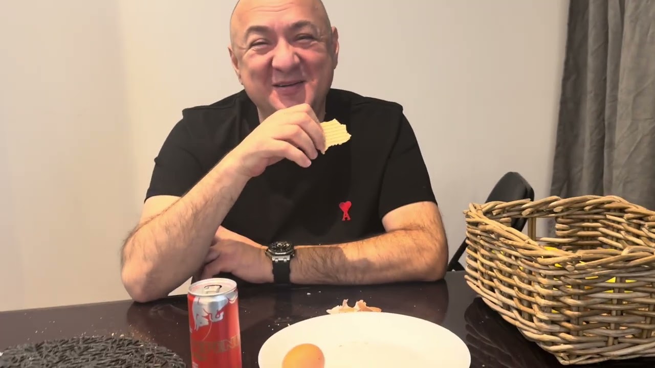 La micul jun cu Patroana ! 