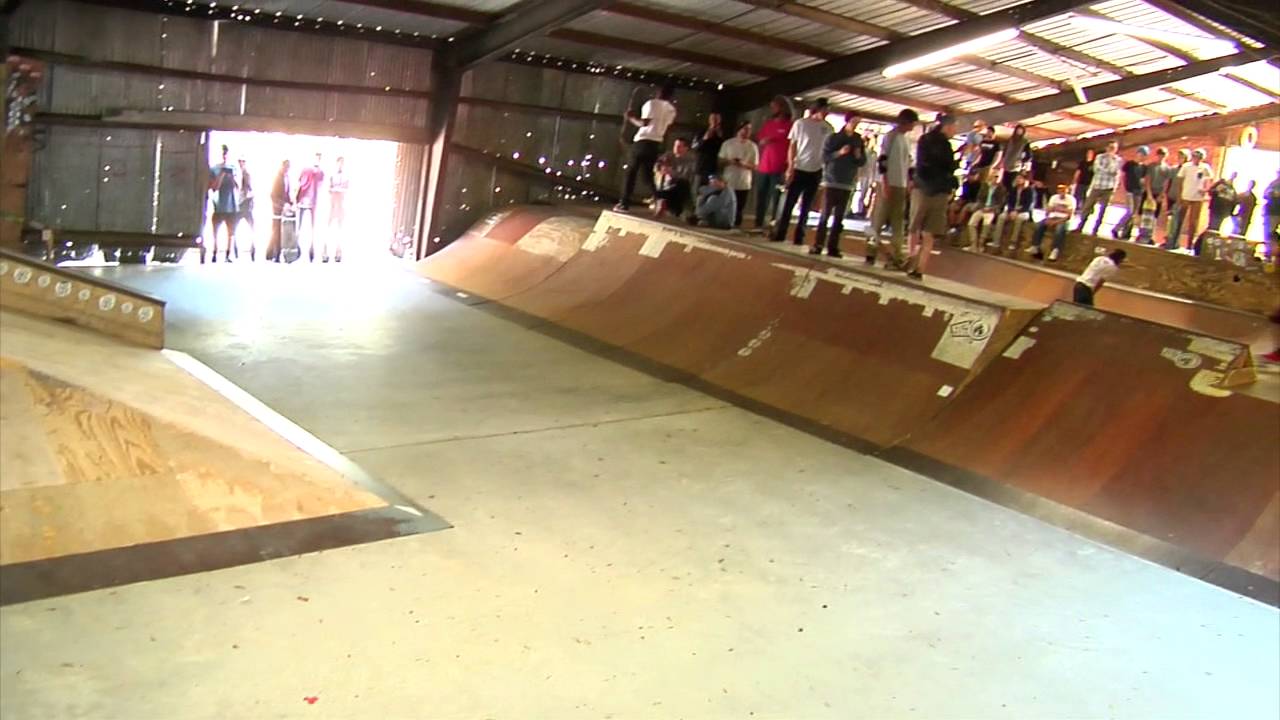 SKATE BARN // BARN BRAWL 2016