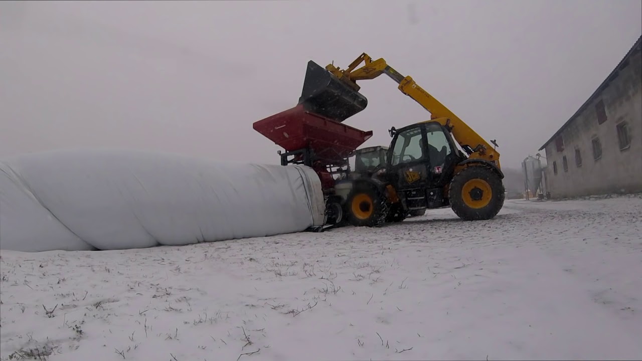 Śrutowanie i pakowanie mokrej kukurydzy w rękaw  2018 Fendt 930 Vario ŚRUTOWNIK GERINGHOFF