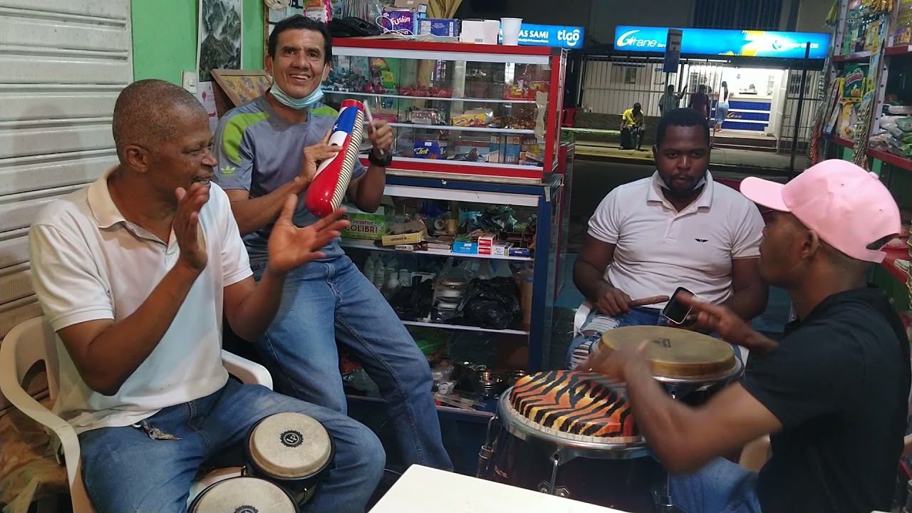 un verano en Nueva York,con bongo,conga, güiro y campana