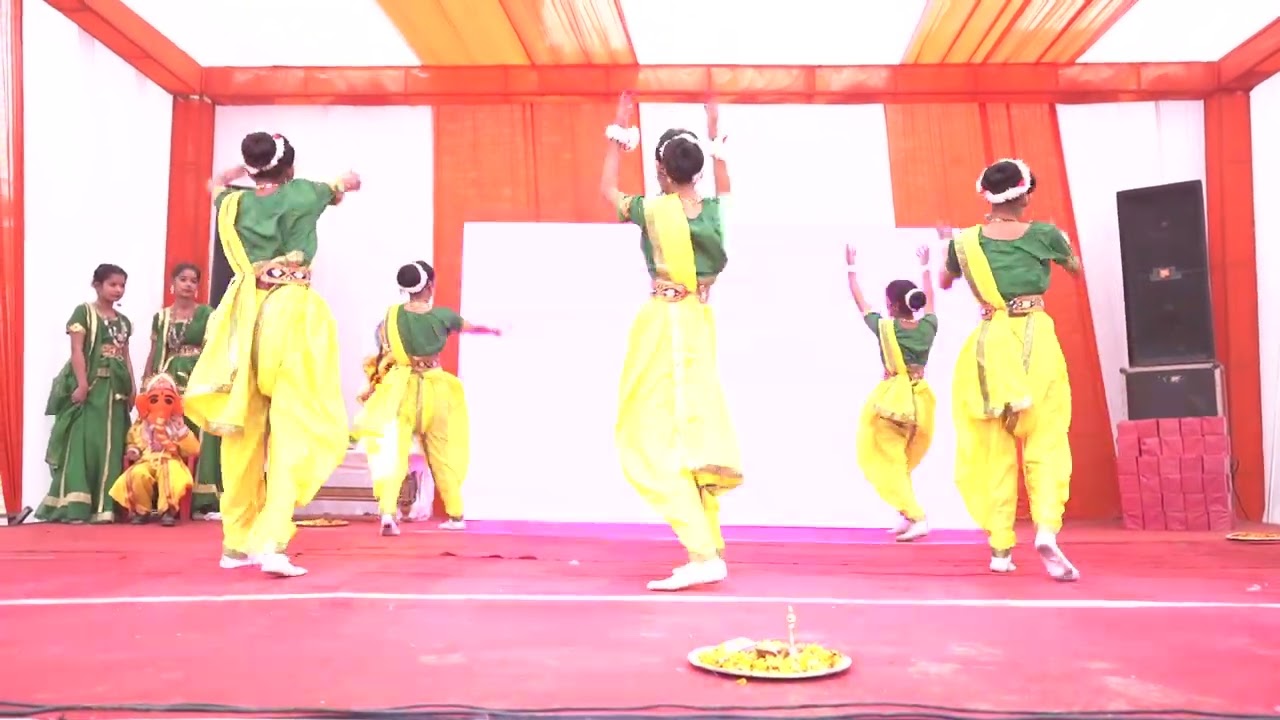 Ganesh Vandana performed by students # school #ganeshvandana #studentlife #devotional #schoollife 