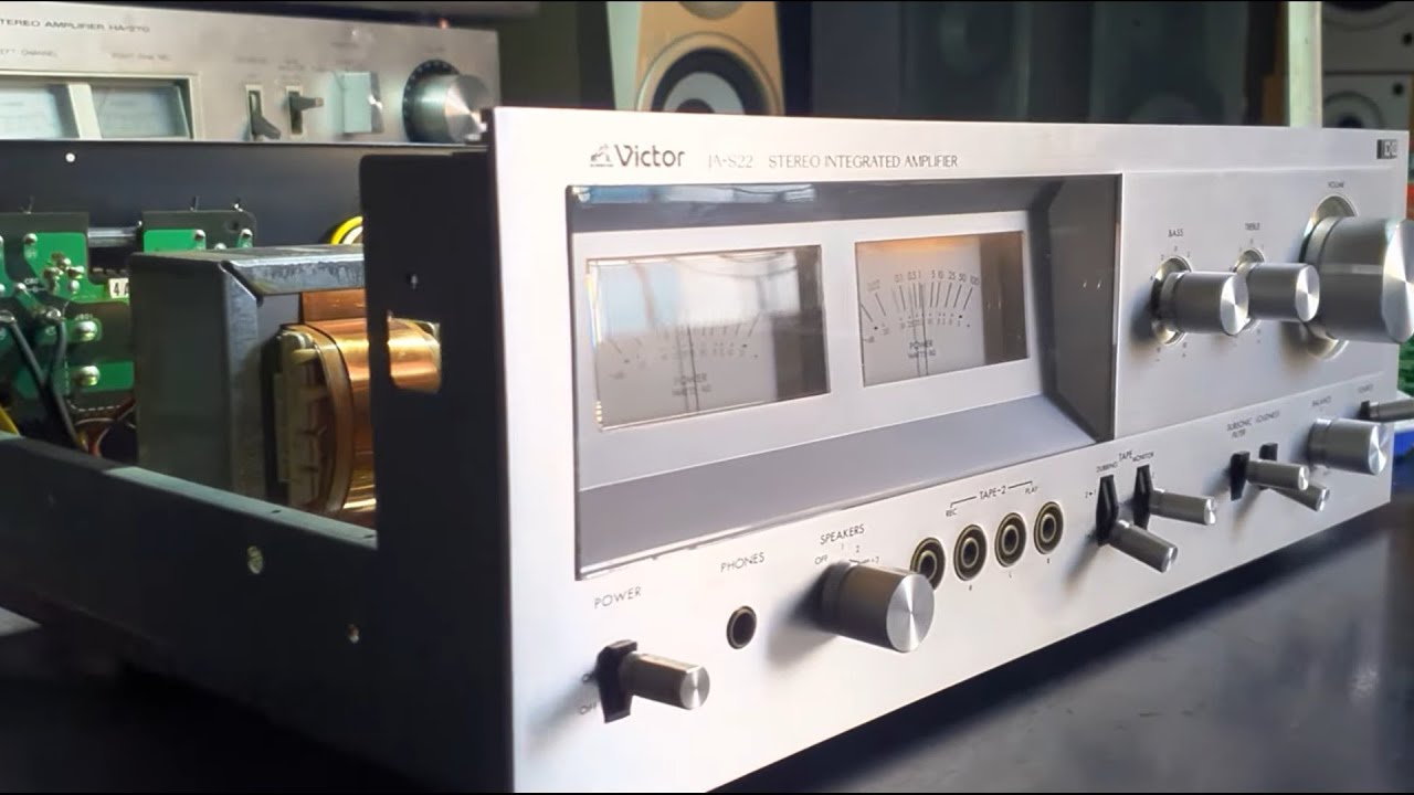 (Đã bán)2.2tr. Đt.0855998893. Amply victor s22. Mời cb xem video