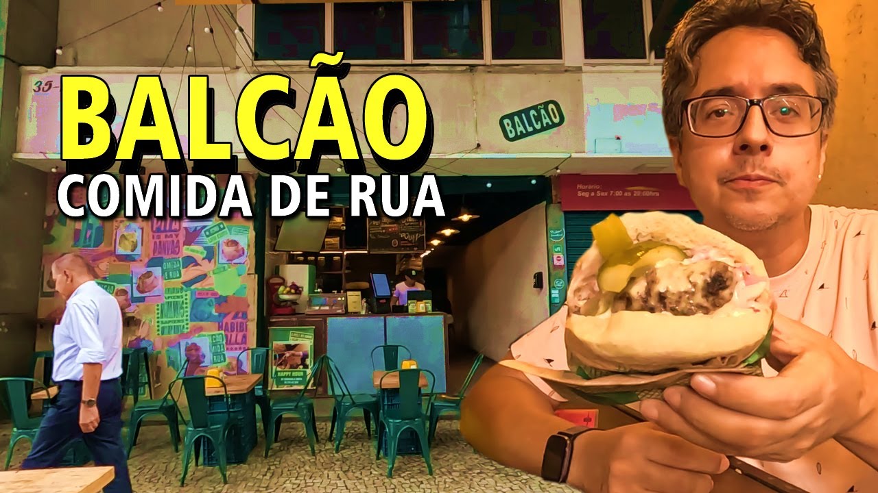 Comida de Rua no Balcão no Centro da Cidade do Rio de Janeiro