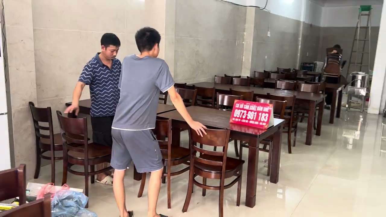 Báo giá bàn ghế nhà hàng trả khách đam phượng hn