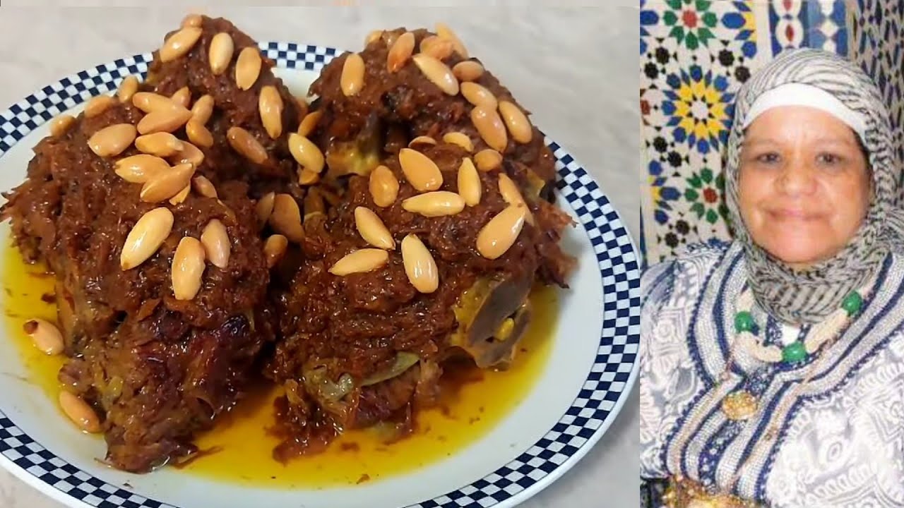 المحمر الفاسي بمشاركة الأم ديالي قبل وفاتها الله يرحمها دعواتكم لها بالرحمة والمغفرة يارب
