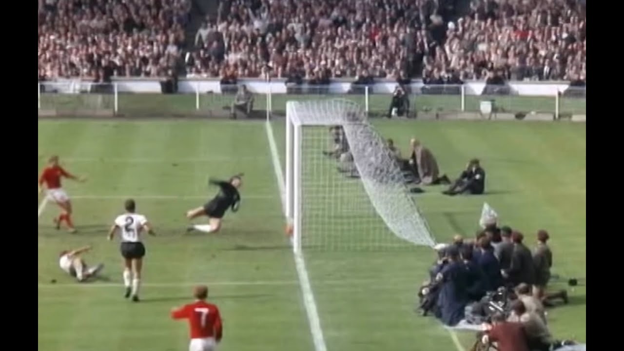Scottish Commentary of 1966 World Cup Final - Allaster McKallaster