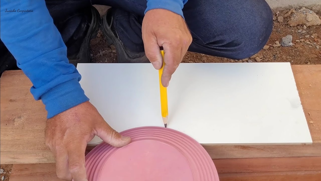USEI A CRIATIVIDADE,  TELHADO COM PEITO DE POMBO #carpintaria