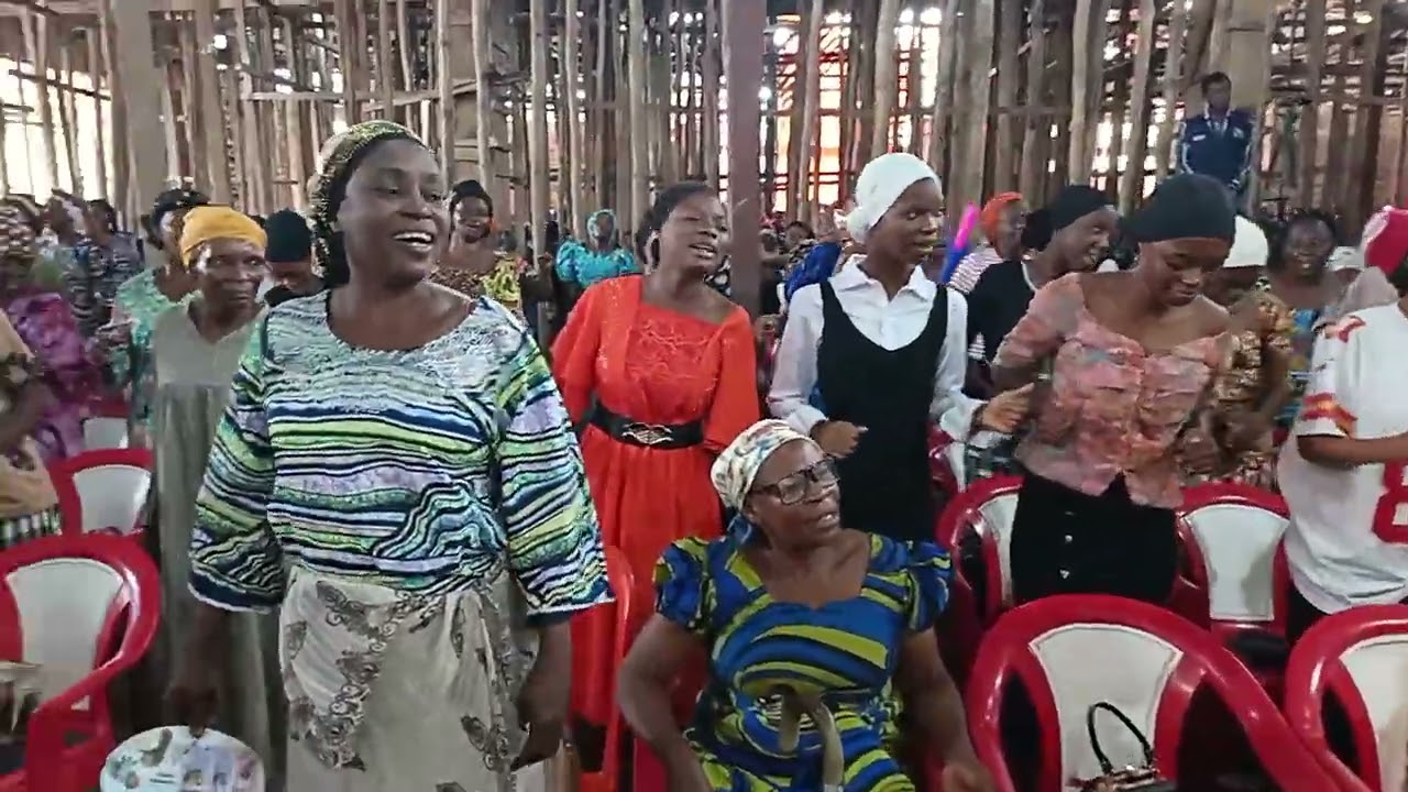 ALLÉLUIA ALLÉLUIA ALLÉLUIA - LOUANGE DES SAINTS DE KISANGANI