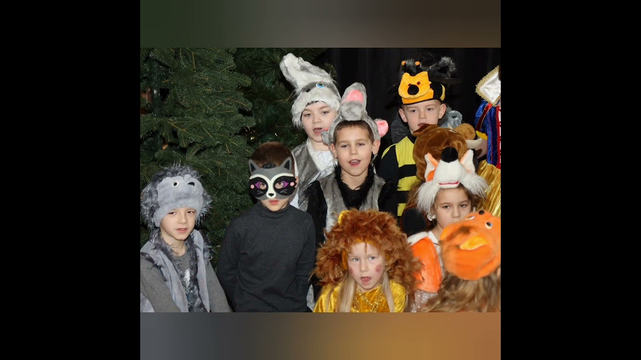 Гурток «English speaking club» - Вистава-казка «Snow White and dwarfs»