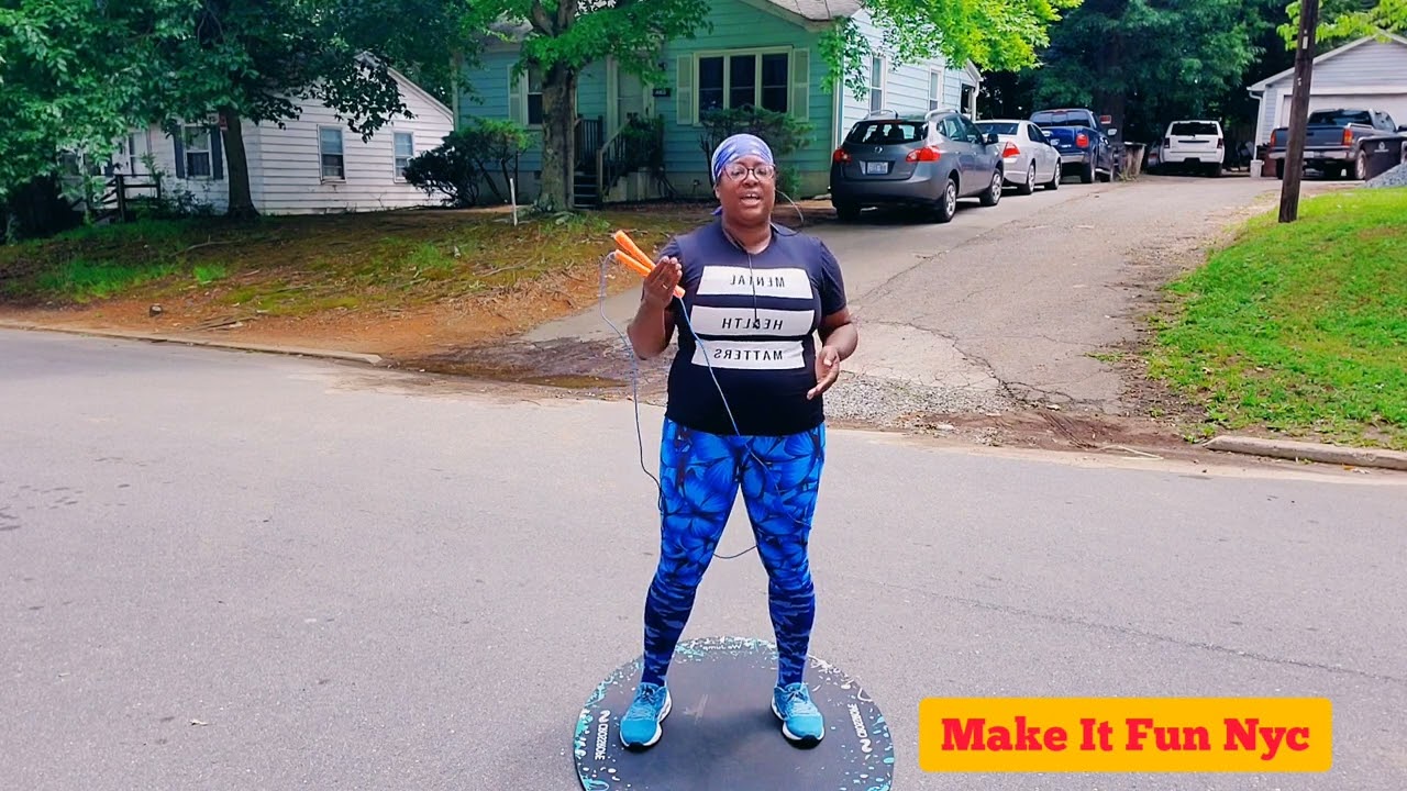 How to do the jump rope alternate foot jump