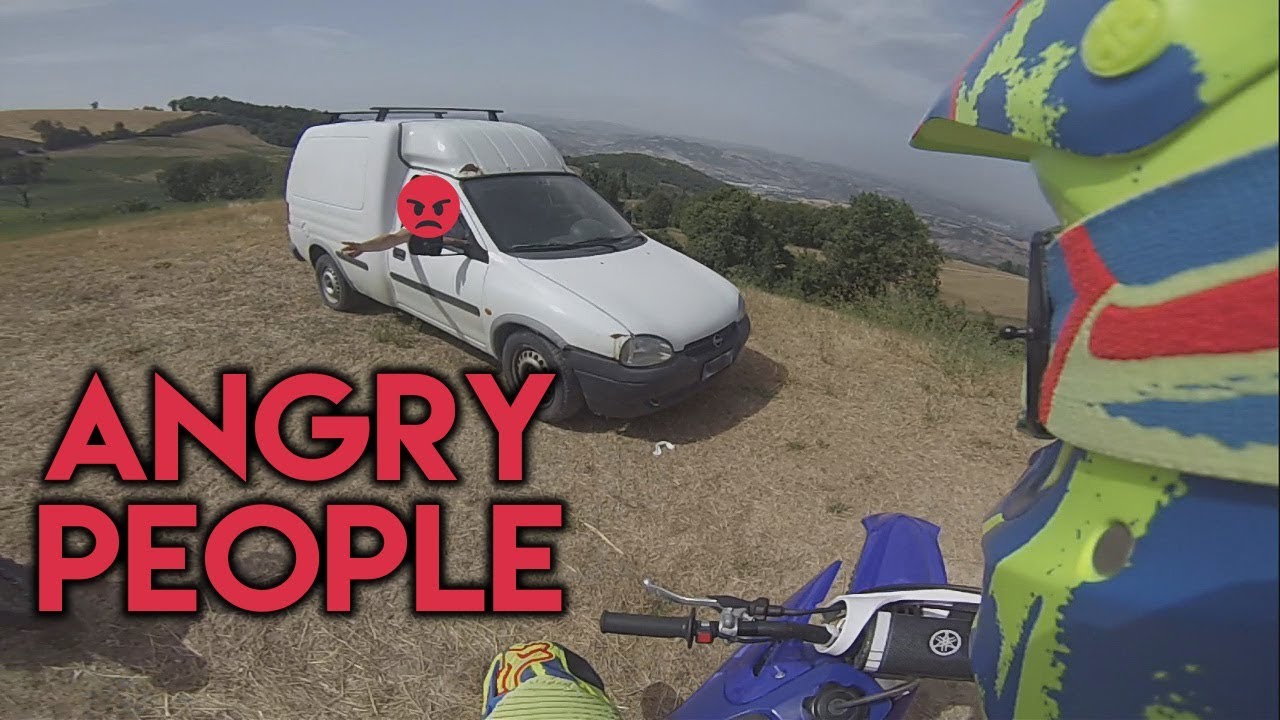 ANGRY PEOPLE TRIES TO CHASE US & FAIL