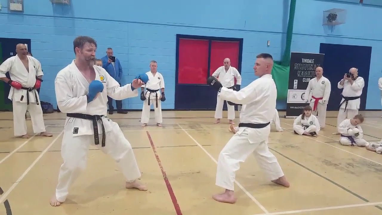 Kumite trening with sensei Matt Price.-March '19