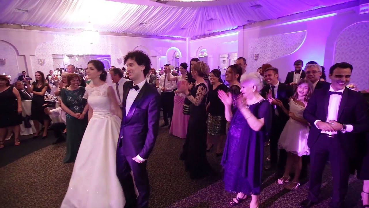 VANESSA SI VALENTIN MARZAVAN -  JUST GIVE ME A REASON