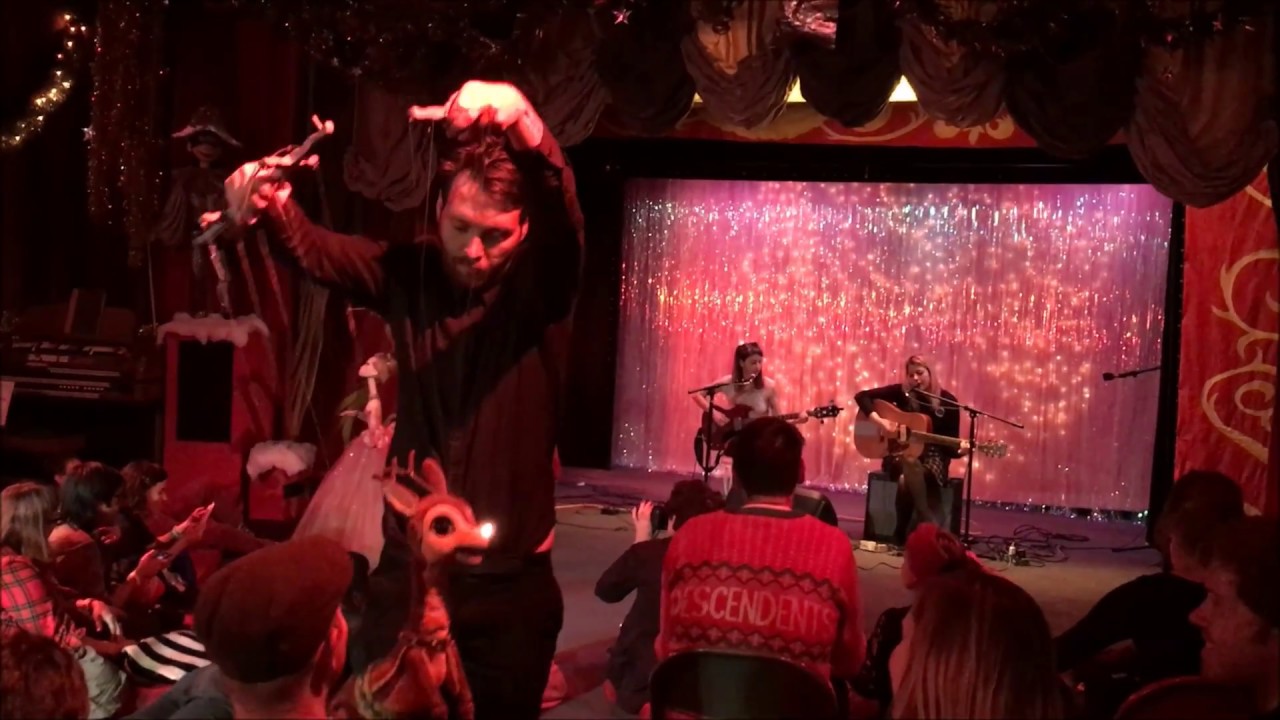 Cassie Ramone - Live at The Bob Baker Marionette Theater 12/17/2017