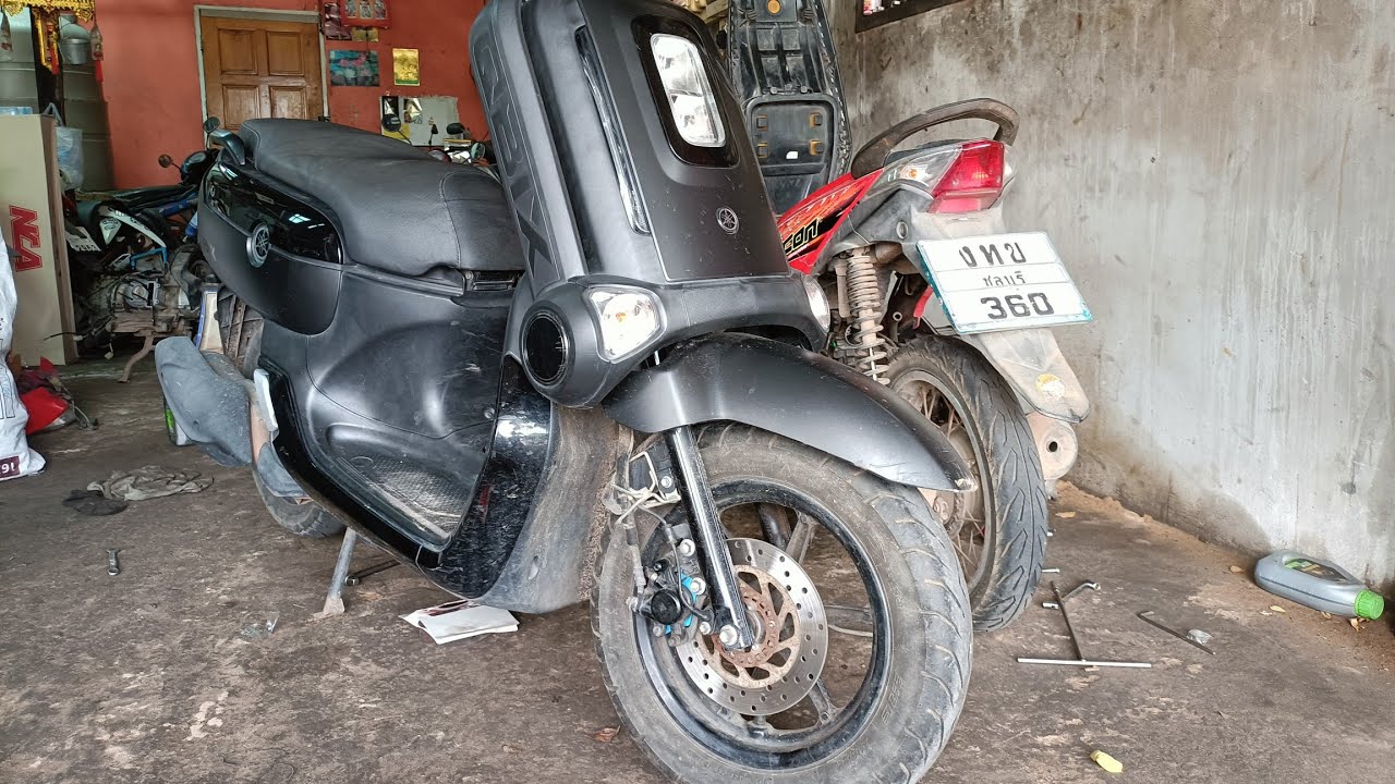 วิธีเปลี่ยนผ้าดิสเบรคหน้า yamaha Q bix แบบง่ายๆ
