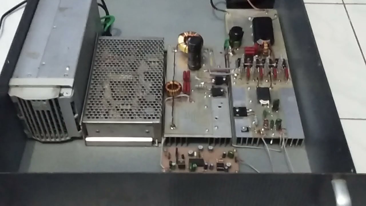 Transmitter MW Broadcast AM PWM Klass E 250Watt
