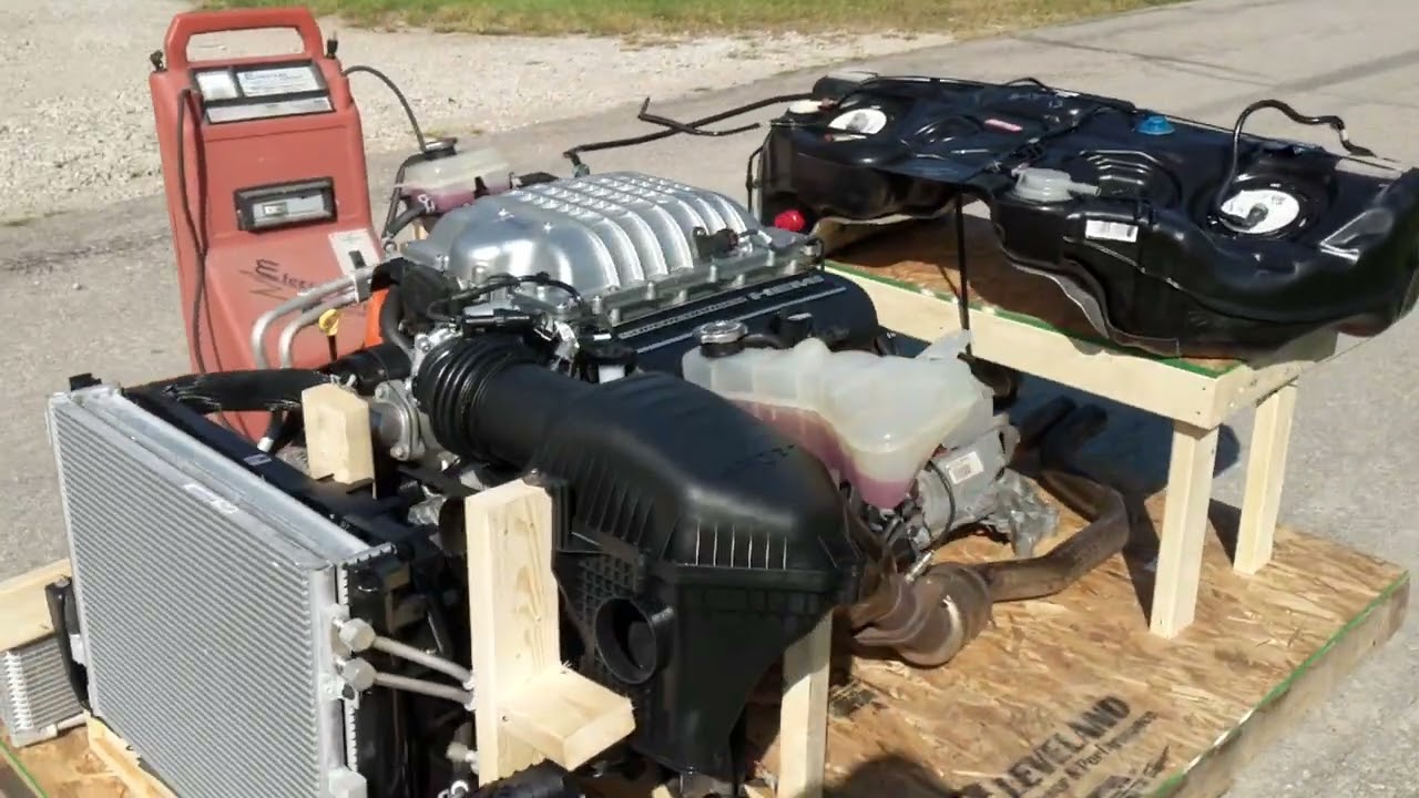 Hellcat Engine and Auto Trans Turnkey Pallet with MOPAR Crate kit