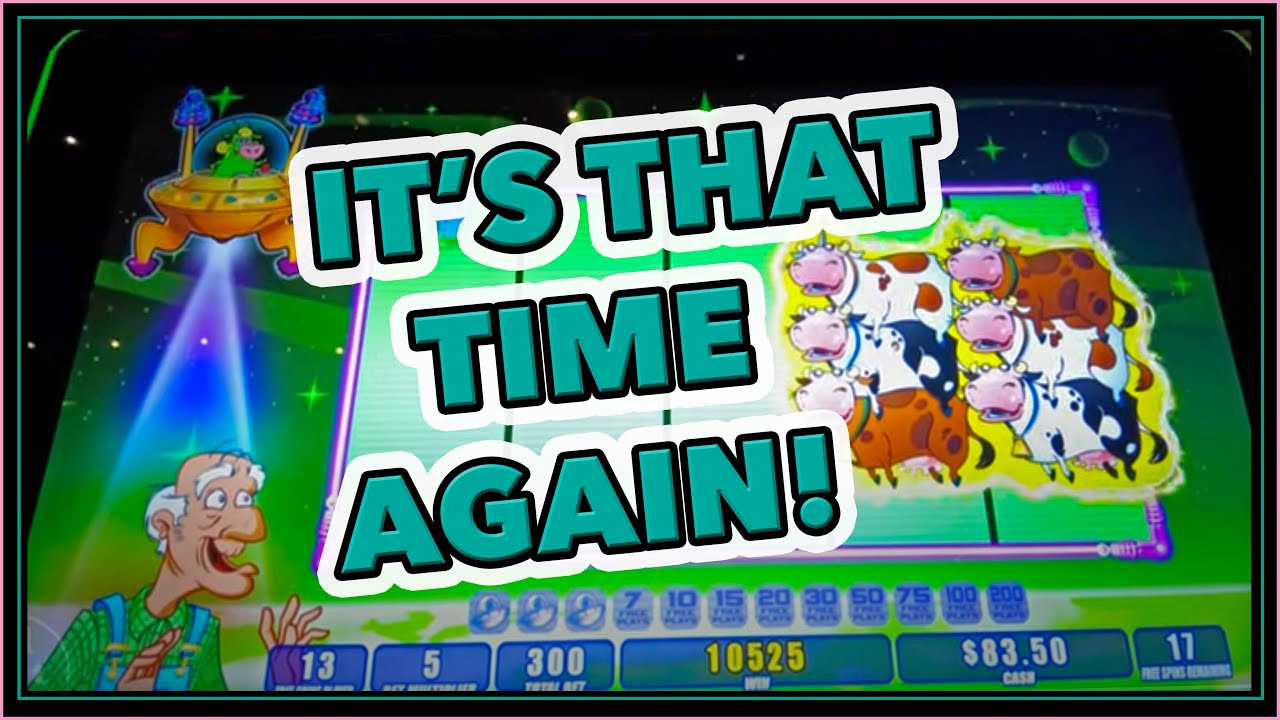 MOOLAH  BONUS TIME! INVADERS ATTACK FROM THE PLANET MOOLAH!