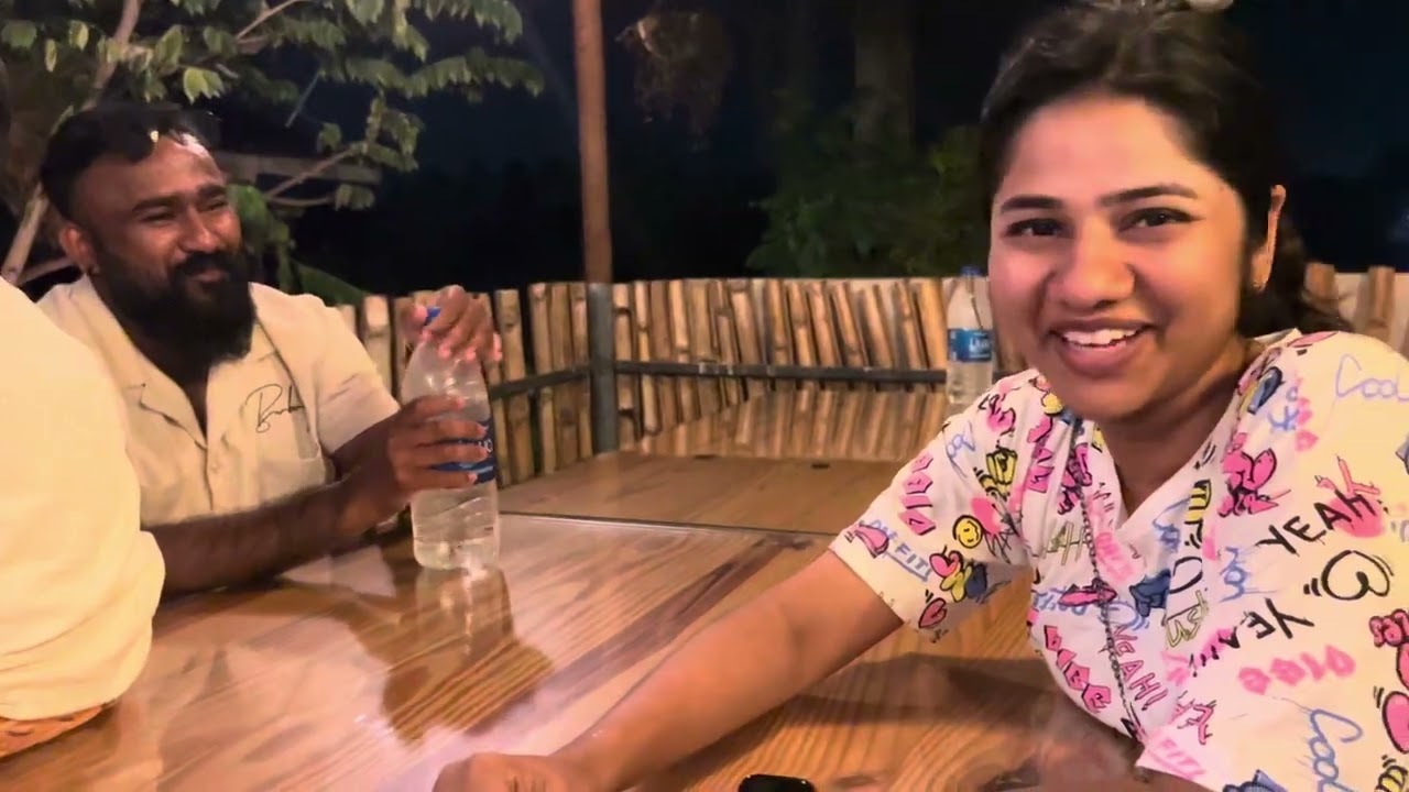 Varambu Seafood Restaurant | Night Food Vlog