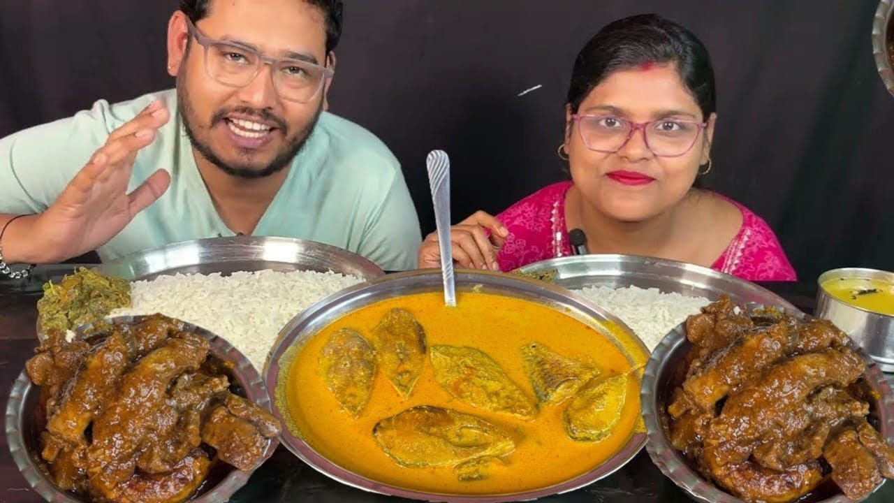 shorse posto illish, chicken liver neck curry, kochur shak, dal and rice eating challenge